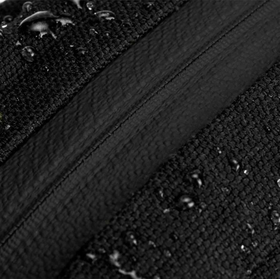 Shoreline Belt Bag 1L - Jet Black - Image 7