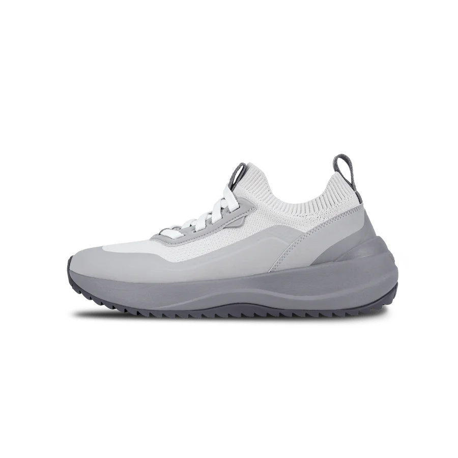 Product: Women's Stormburst Low Top
